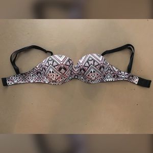 Brand new Victoria’s Secret bra size 32B